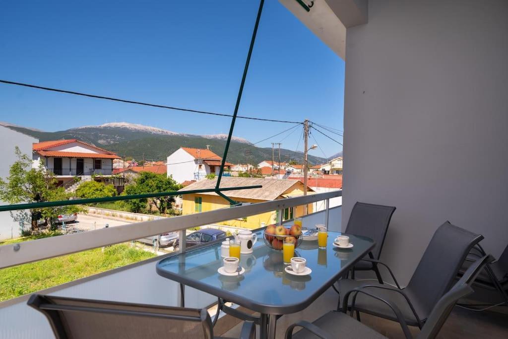 Vasilakis Apartment ซามี ภายนอก รูปภาพ